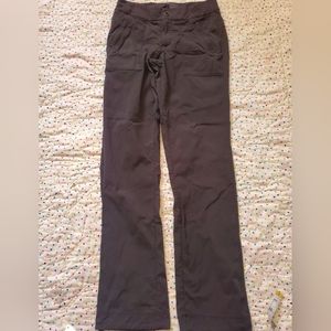 Athleta Trekkie Hike pant size 0.